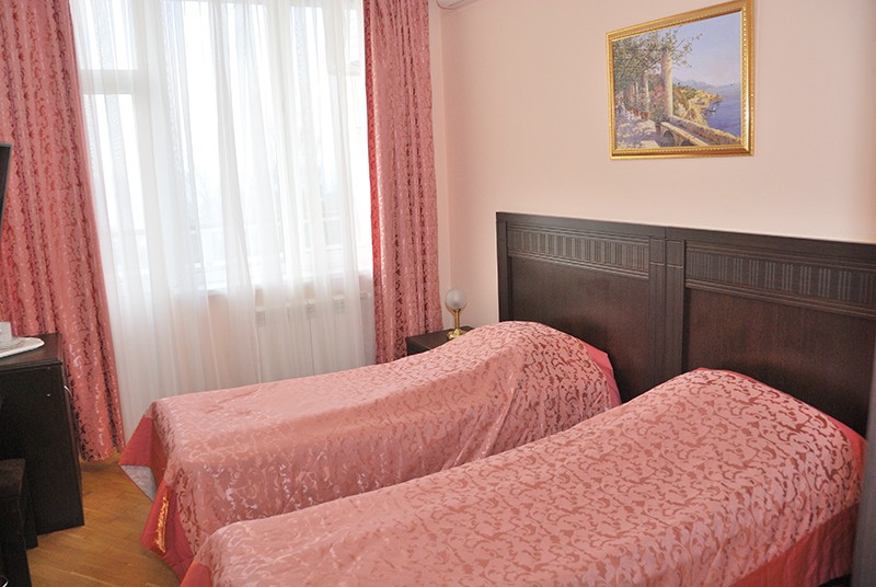 2-м. на парк Приморский