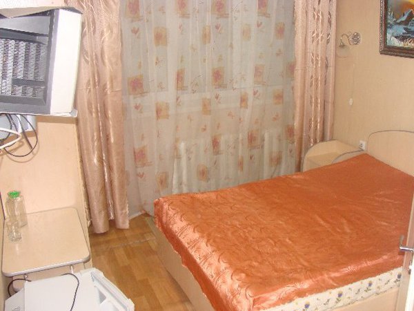 1-местный