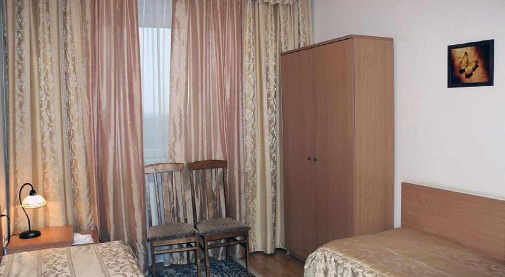 2-местный 2-комнатный (24 кв.м.)