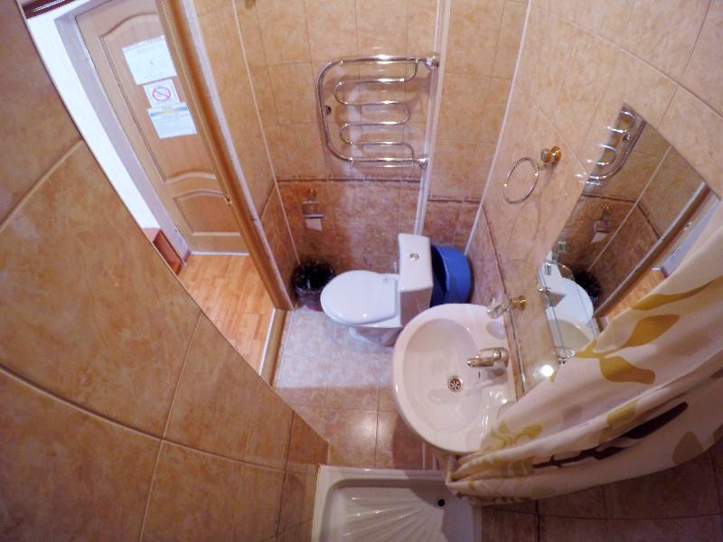 1-местный