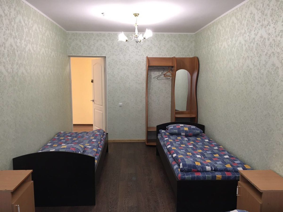 3-местный