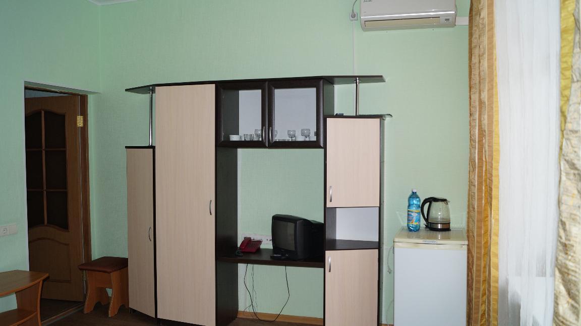 1-местный 2-комнатный этаж 2,3 корп 2 кат 24