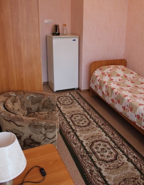 1-местный