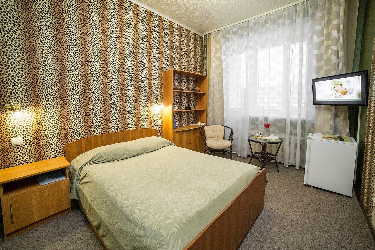 1-местный
