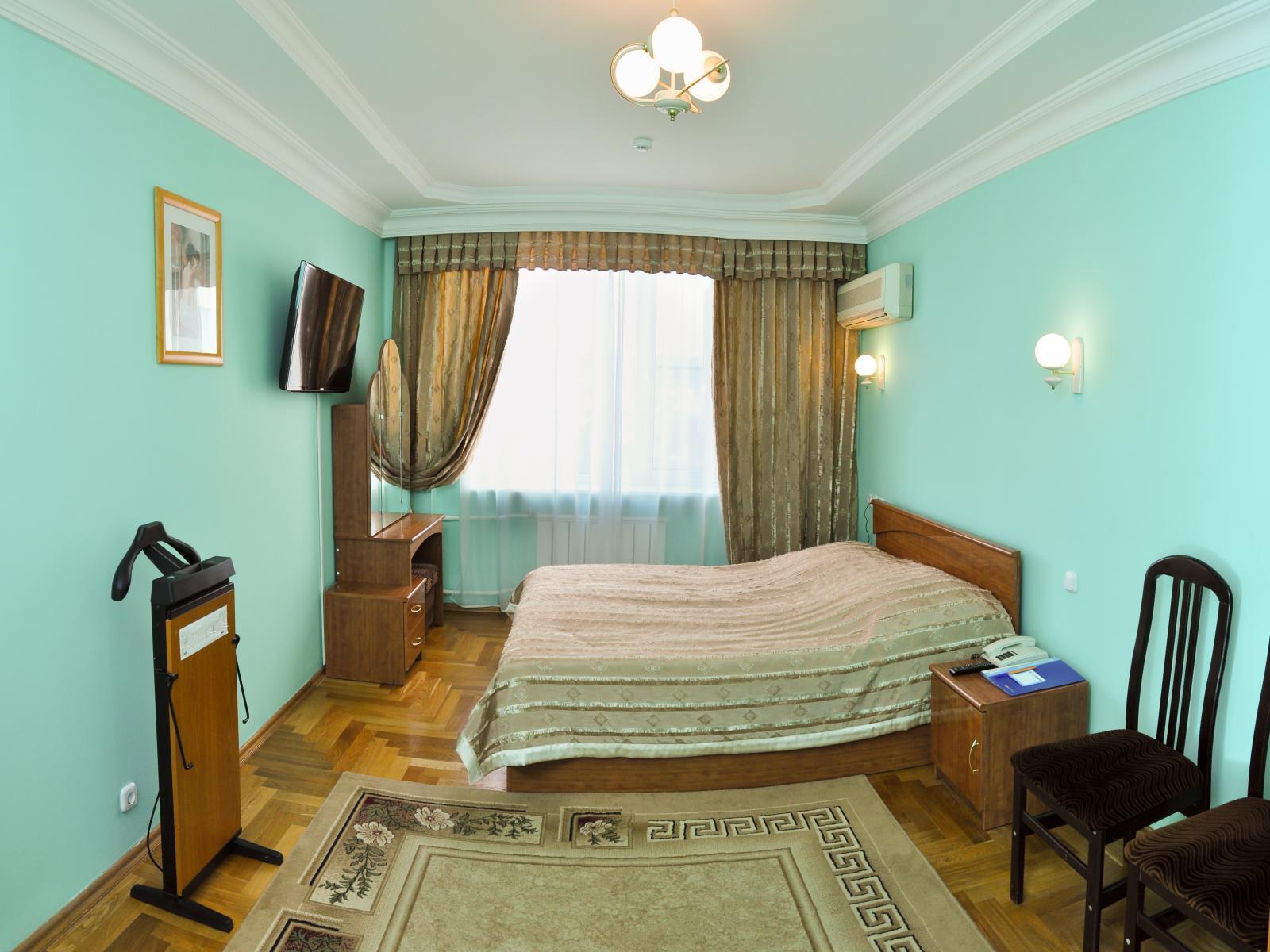 2-местный номер Люкс с балконом, корпус Люкс
