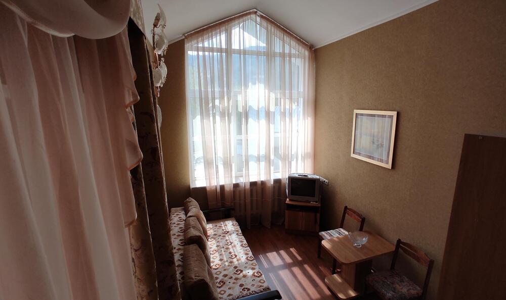«Люкс», корпус 2