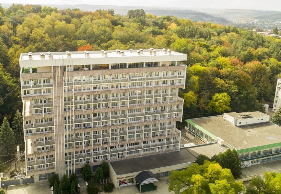 им. Димитрова