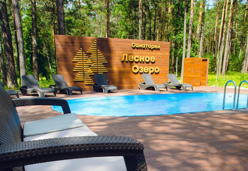 Лесное озеро