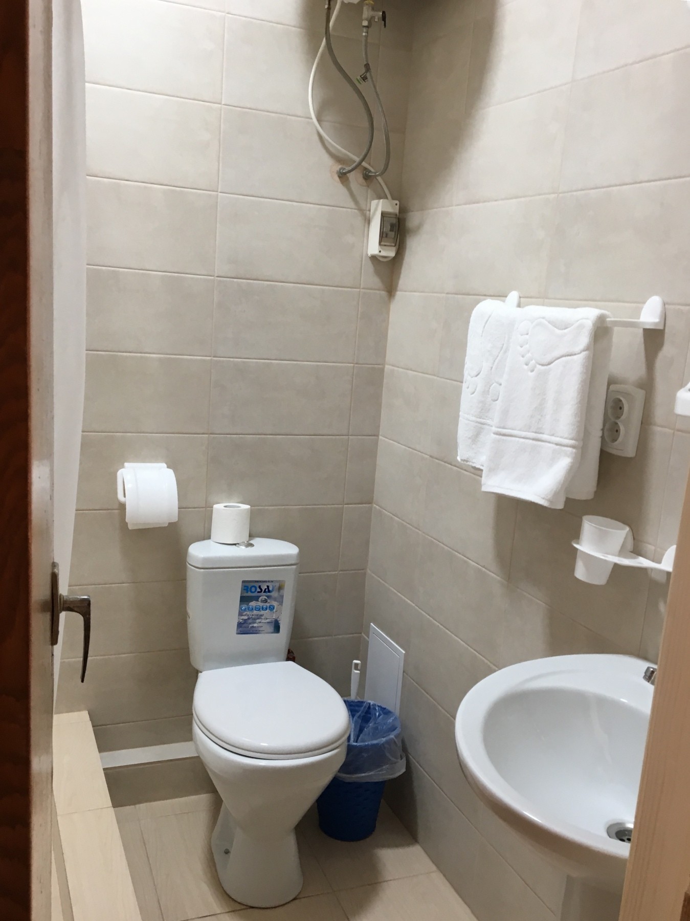 угловой 2-местный