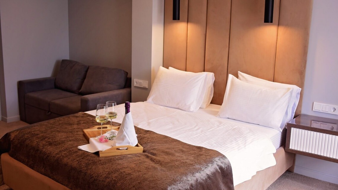 Малый с террасой