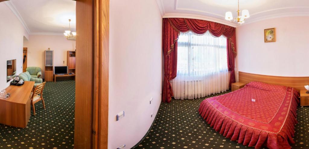 Студия "Люкс" Двухкомнатный