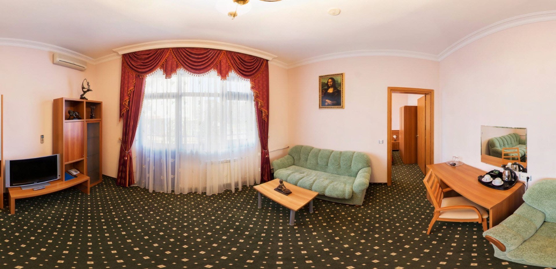 Студия "Люкс" Двухкомнатный