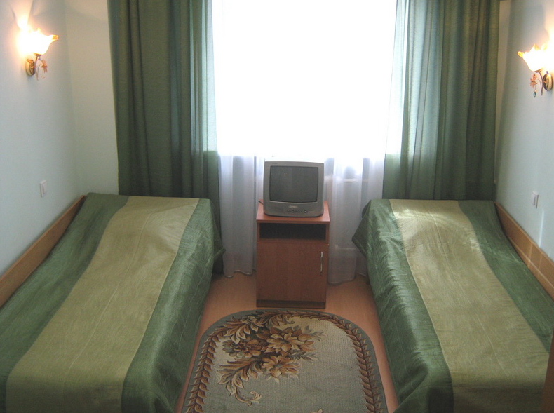 2-местный корпус 2 (с частичными удобствами)