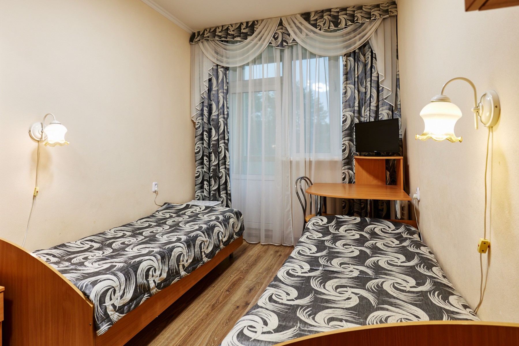 2-местный корпус Главный