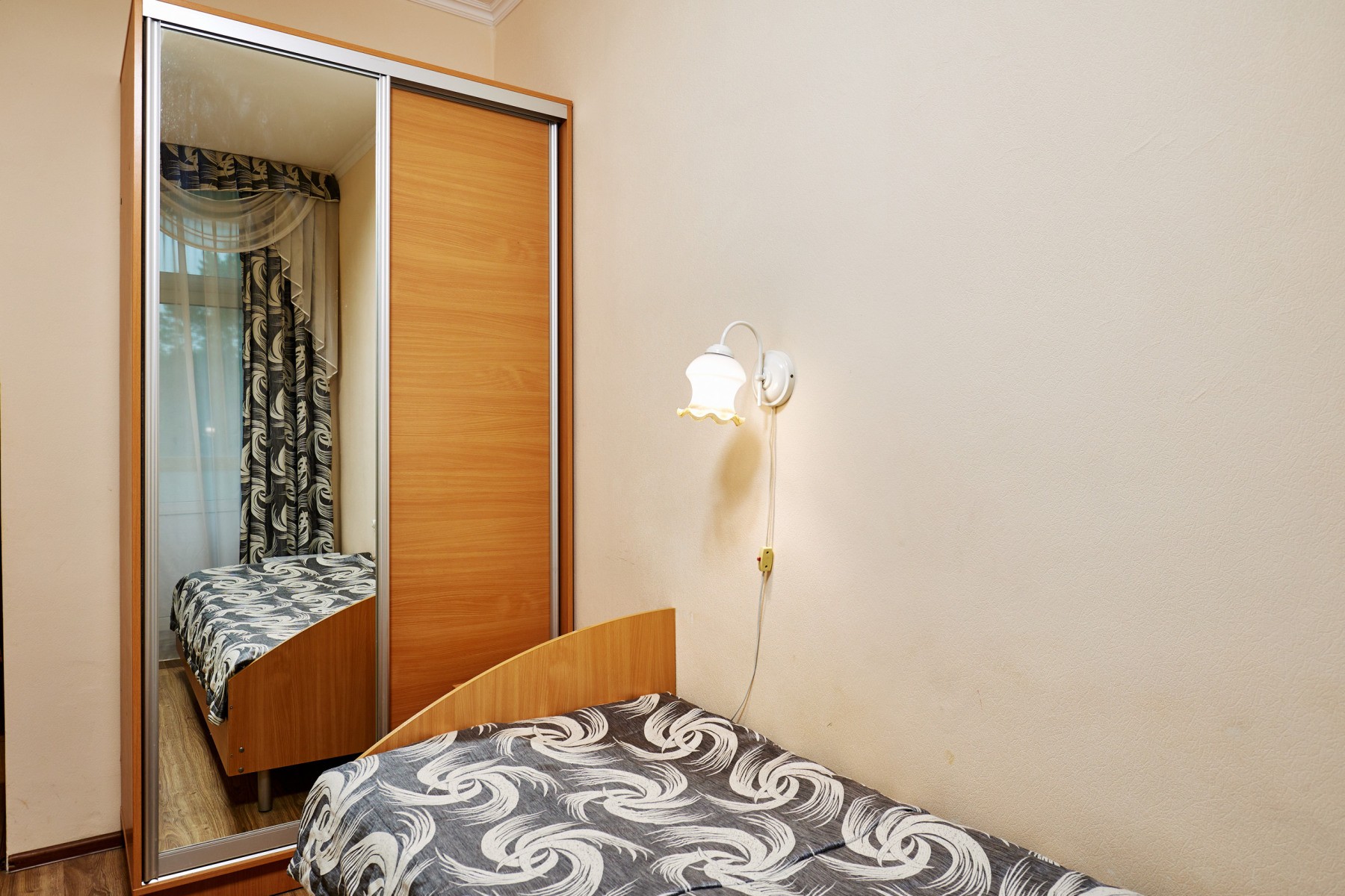 2-местный корпус Главный