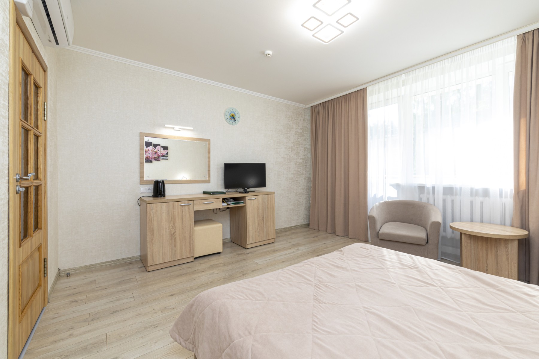 1-местный Junior suit корпус Главный