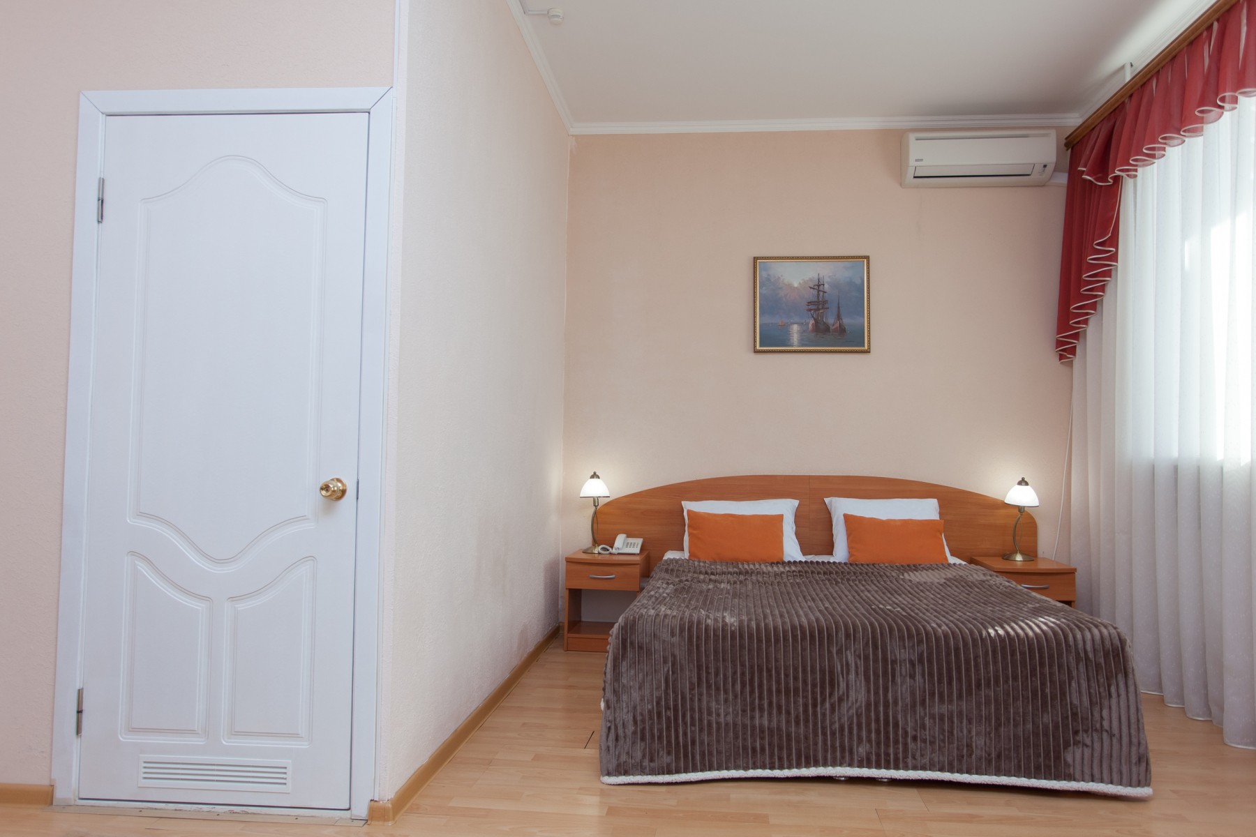 Комфорт 2-местный 1-комнатный (20-25м2)