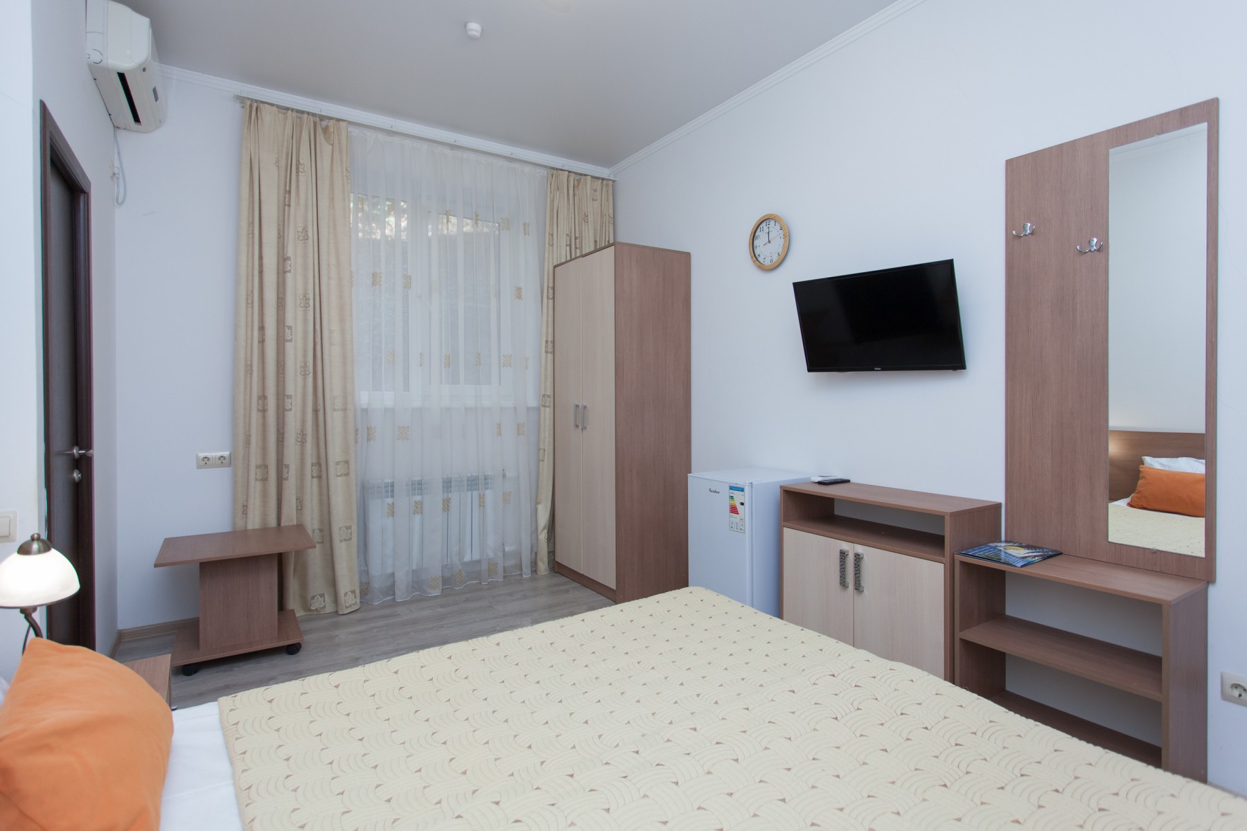 "Стандарт" в Коттедже 2-местный 1-комнатный б/б (19-23м2)