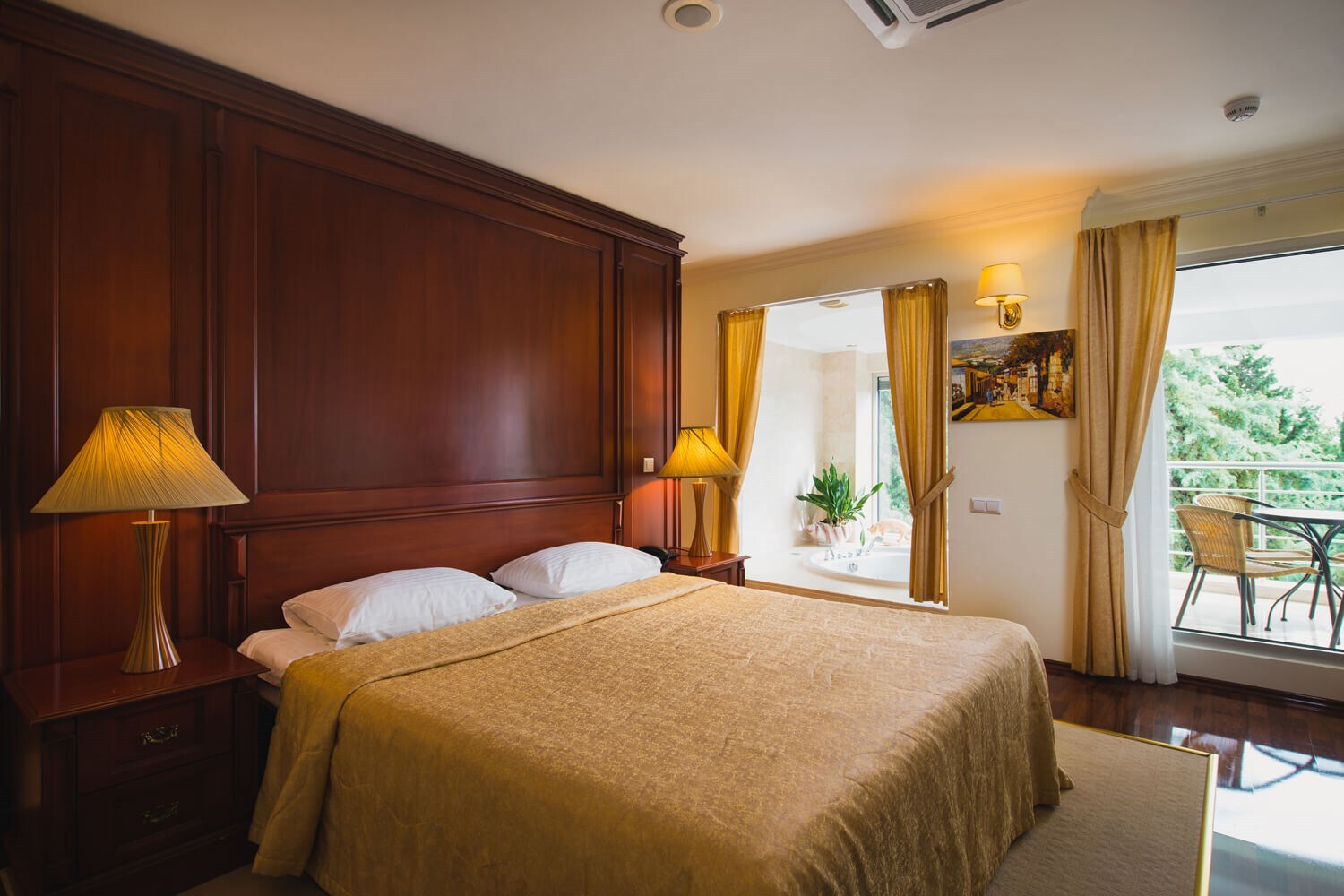 2-местные 1-комнатные с джакузи (на 3-м этаже ресторана "Море")