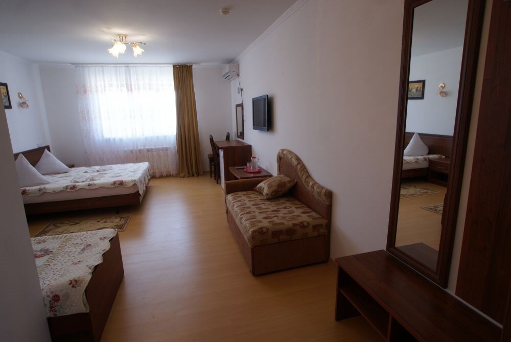 3-местный улучшенный с балконом