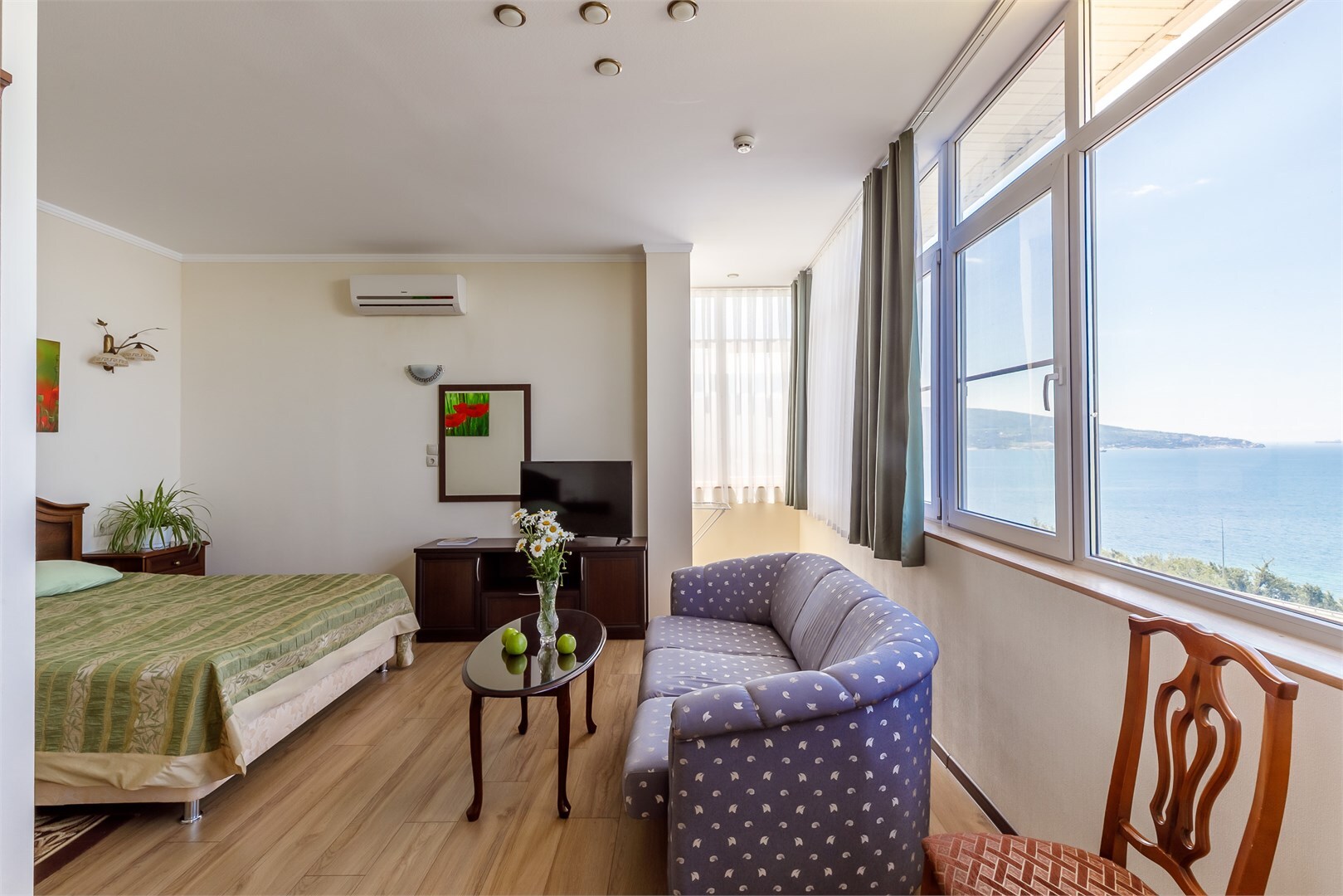 в корпусе 2-местный без балкона