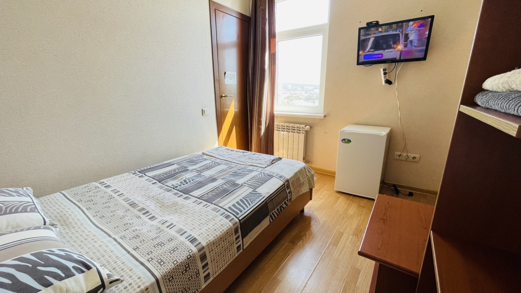 БП с двуспальной кроватью