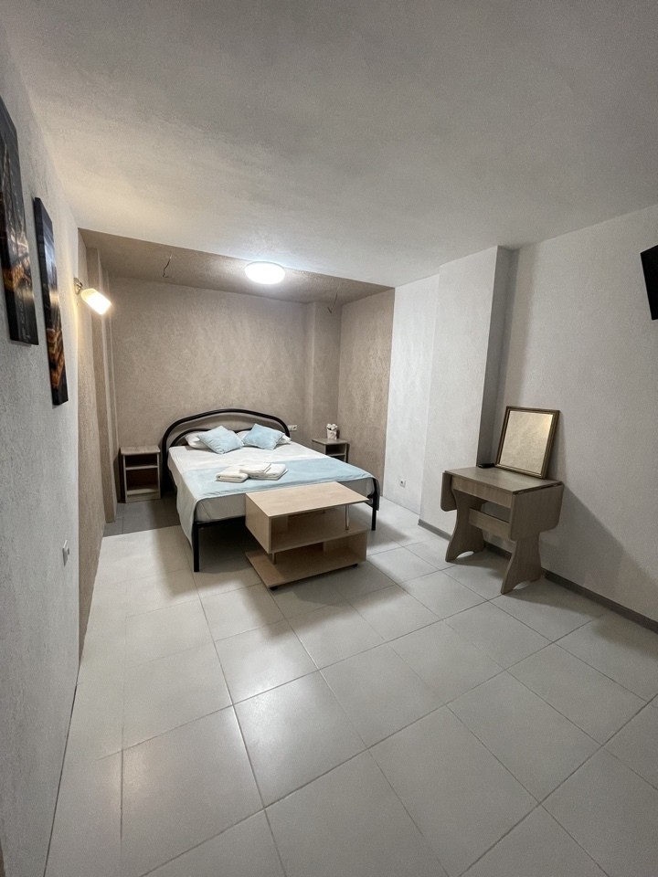 2-комн 4-местный