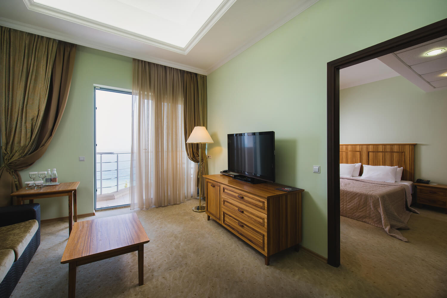 2-местный 2-комнатный (вилла 1,2,9)