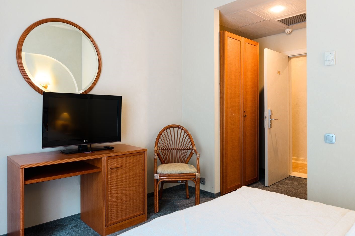 Базовый 2-местный 1-комнатный (вилла 1,2,6)