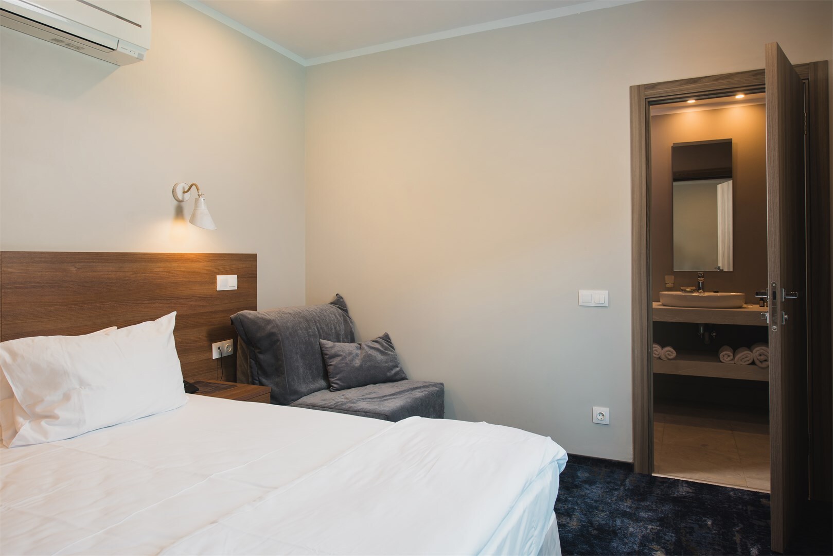 Базовый 2-местный 1-комнатный (вилла 1,2,6)