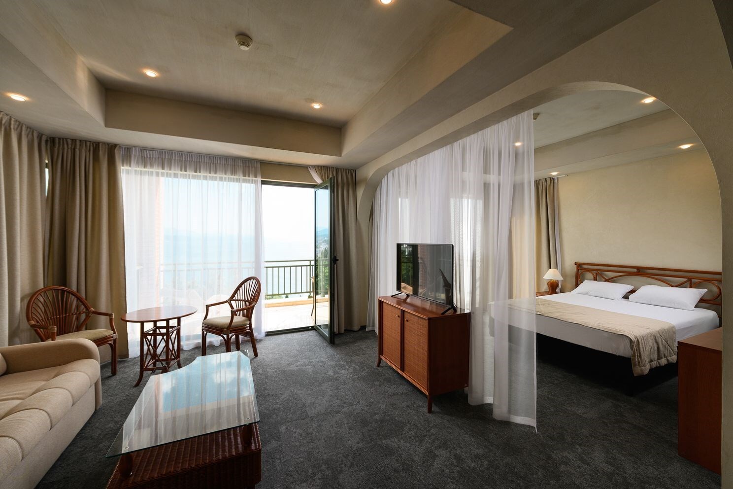 2-местный 1-комнатный (вилла 1,2,3,5,6,9)