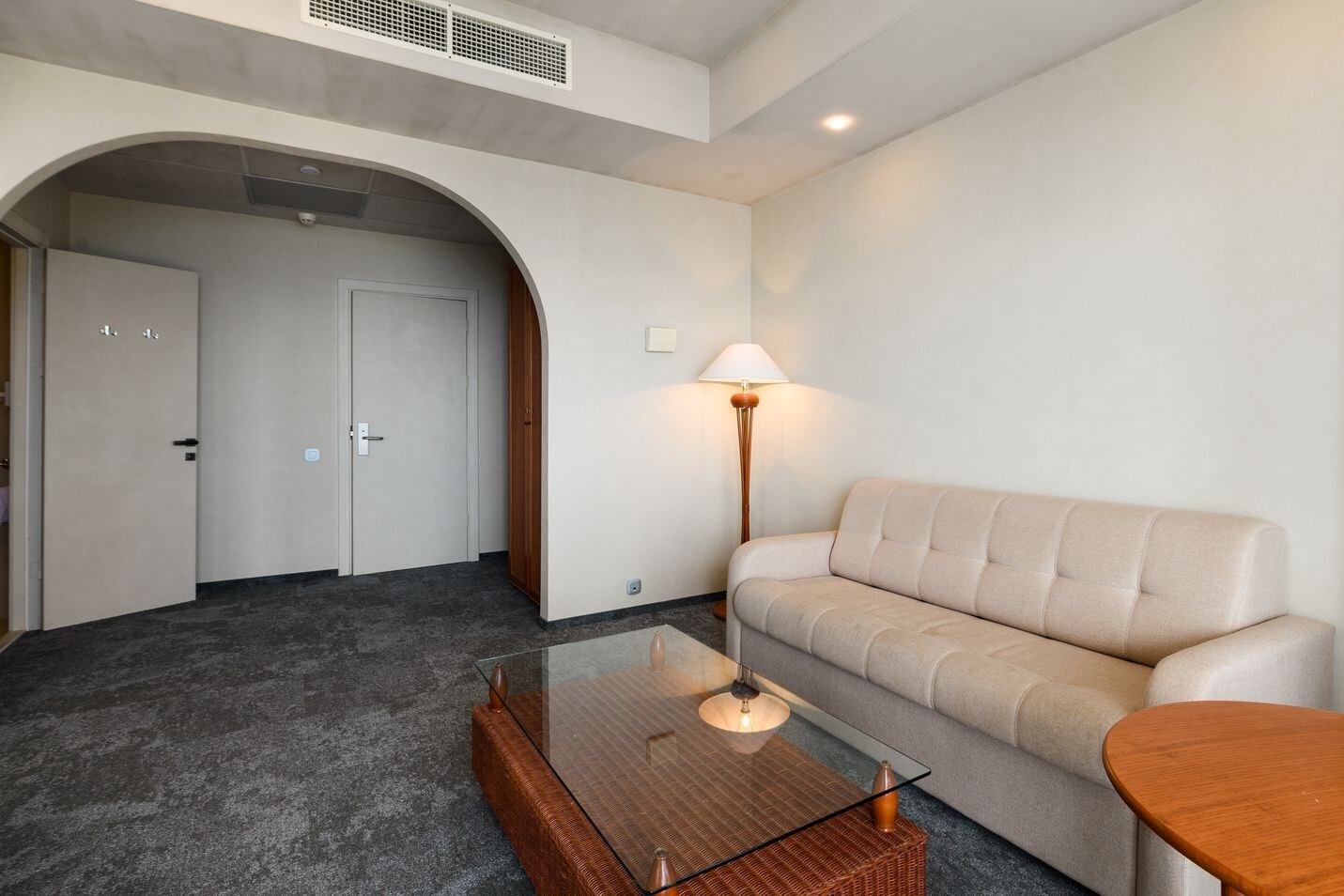 2-местный 1-комнатный (вилла 1,2,3,5,6,9)