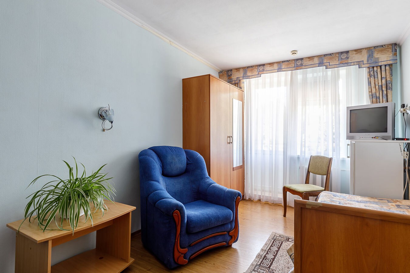 4-местный 2-комнатный