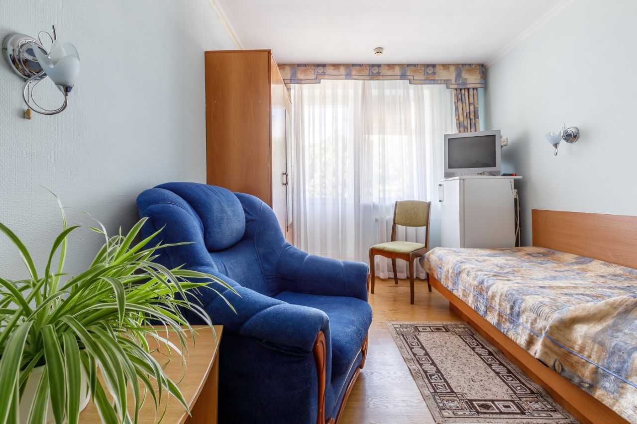 4-местный 2-комнатный