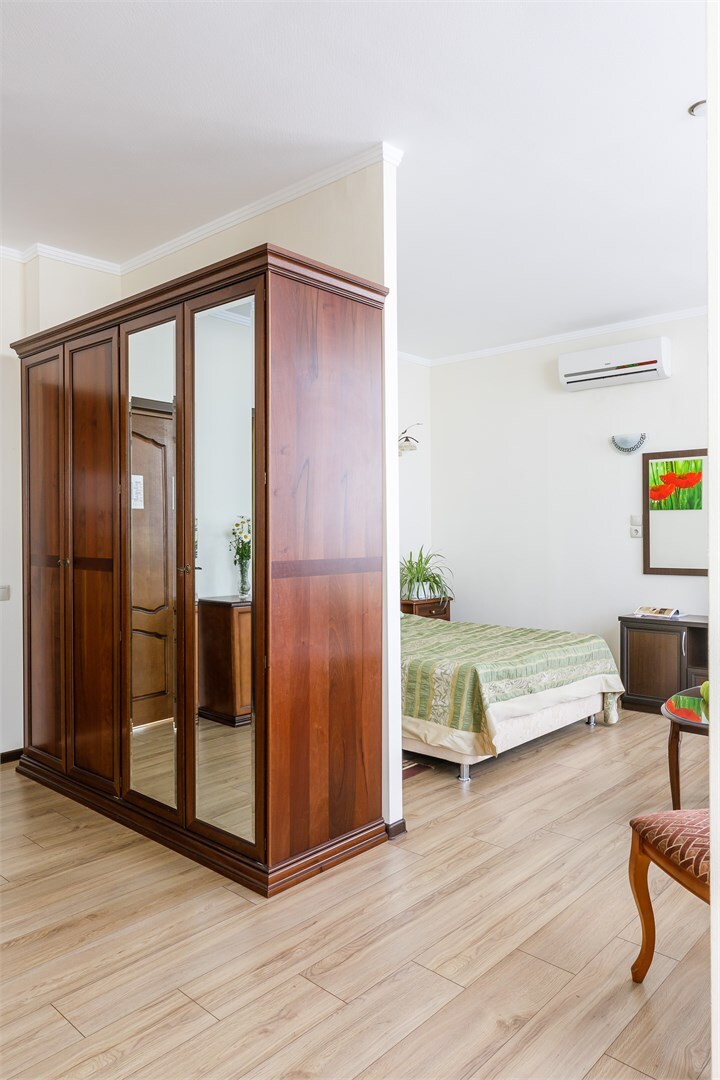 в корпусе 2-местный без балкона