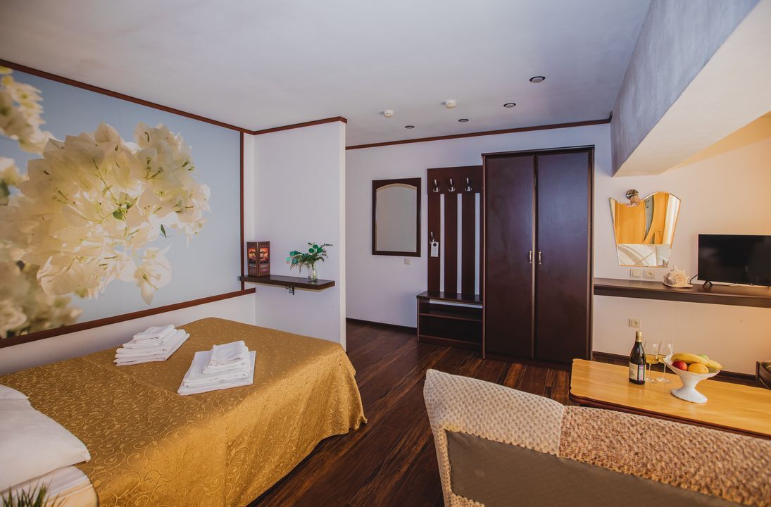 в корпусе 2-местный без балкона