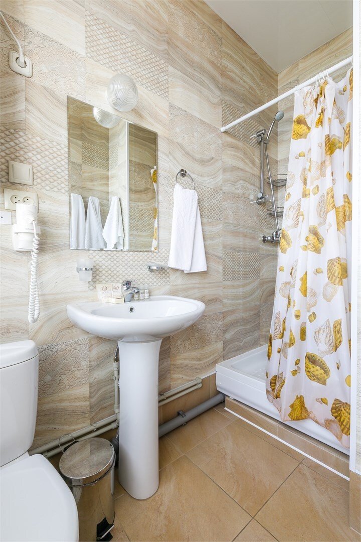 в корпусе 2-местный без балкона