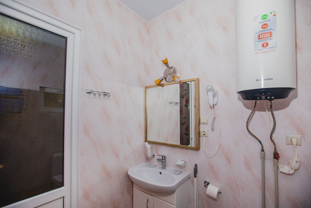 в коттедже 2-местный