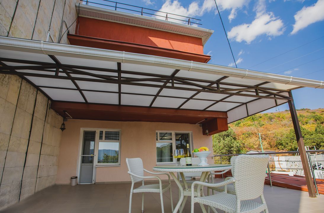 в корпусе 2-местный с балконом