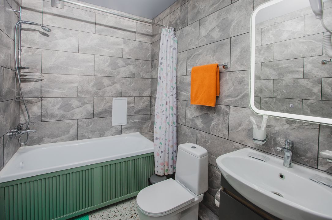 в корпусе 2-местный с балконом