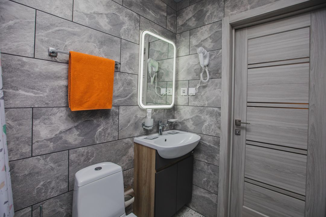 в корпусе 2-местный с балконом