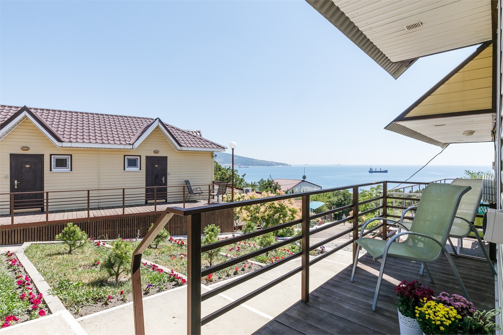 семейный в коттедже 3-м