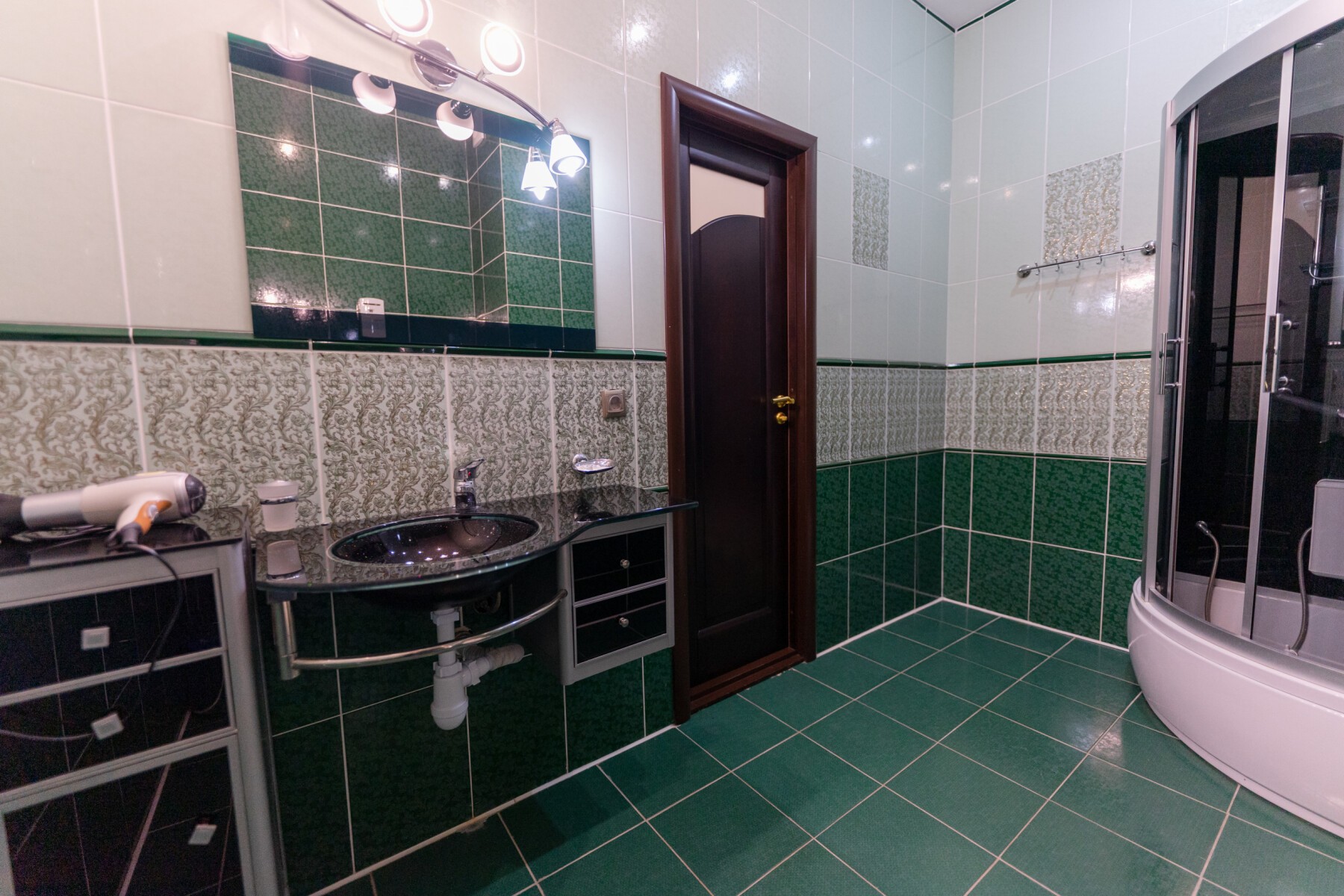 2-местные 2-комнатные корпус 2 (6 этаж)