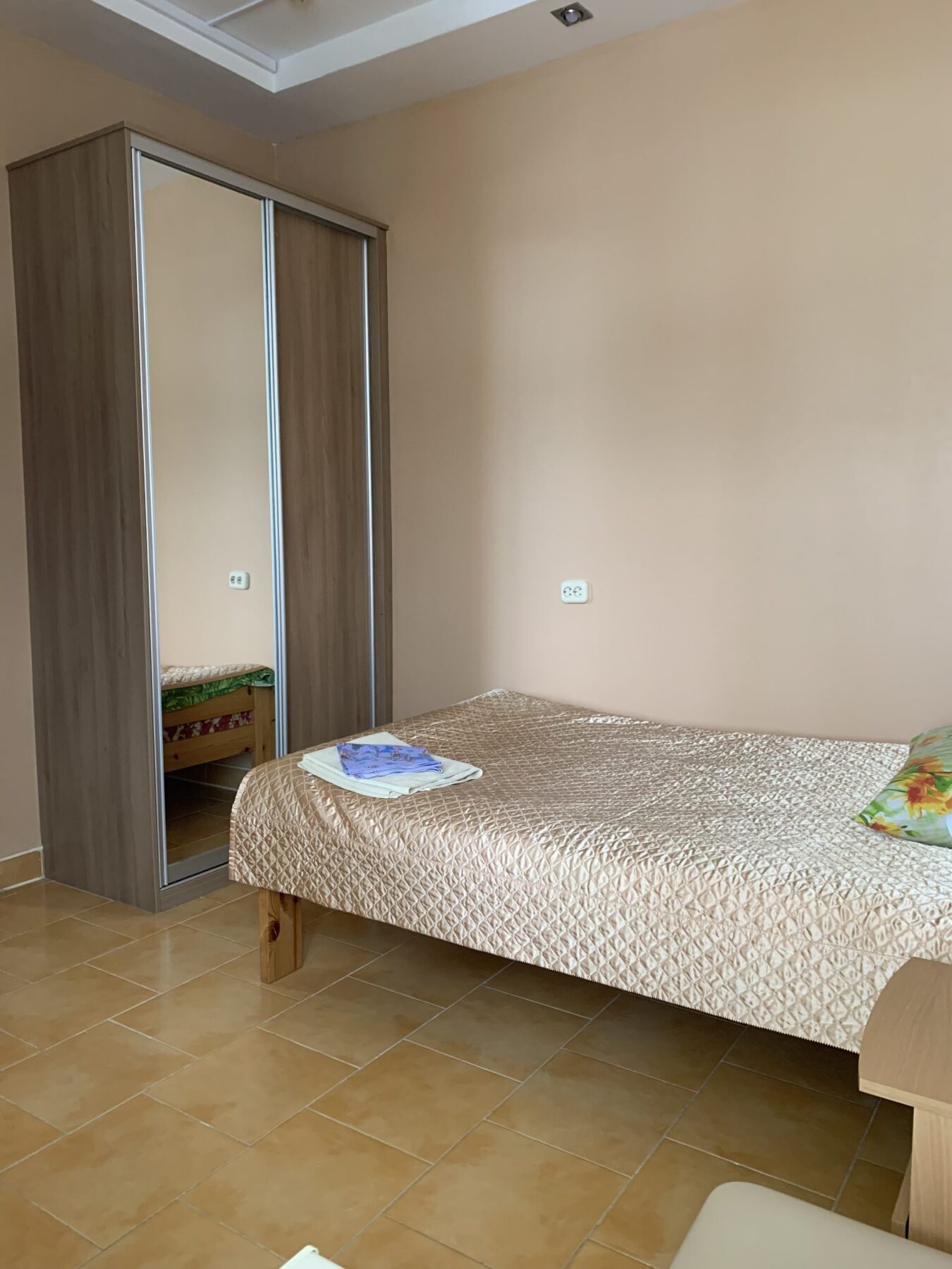 1-местный 2-комнатный корпус 1 (211,228,311,328)