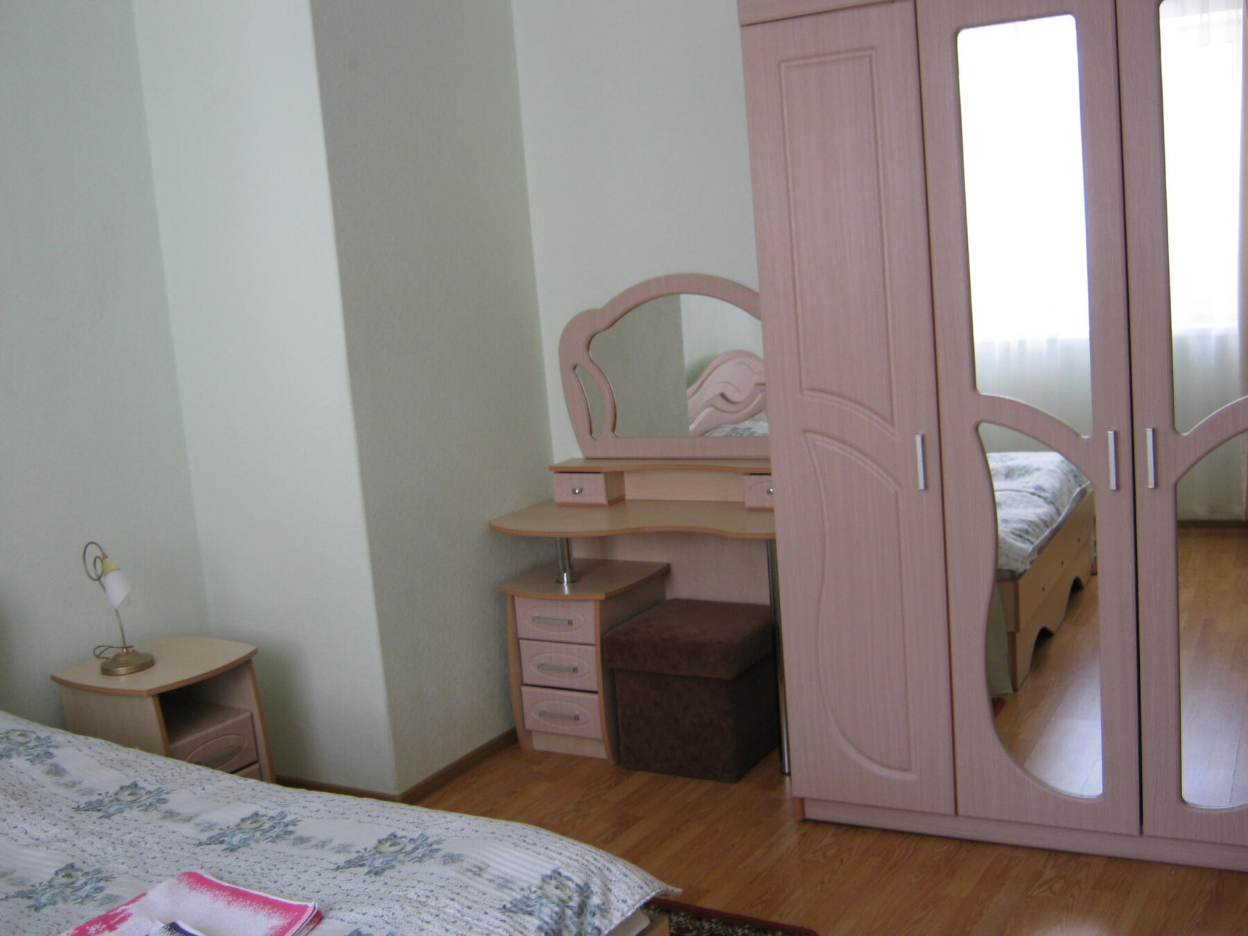 1-местный (0,95) корпус Главный (301, 401), корпус Круглый (19, 26, 36, 46)