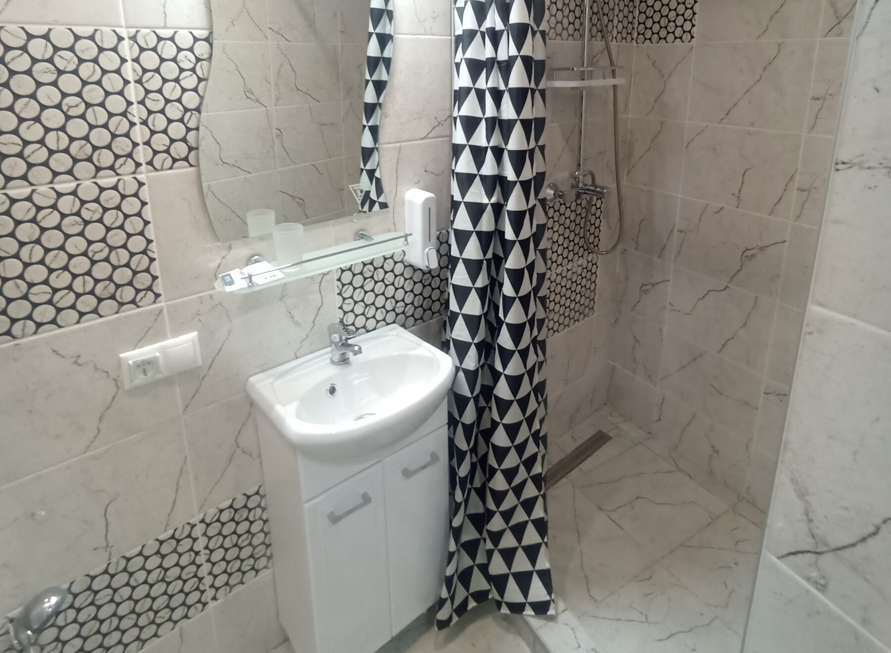 1-местный корпус Круглый (18, 26а, 27, 28, 36а, 37, 38, 46а, 47, 48), Коттеджи 1-3,5 (сп. 2,3)