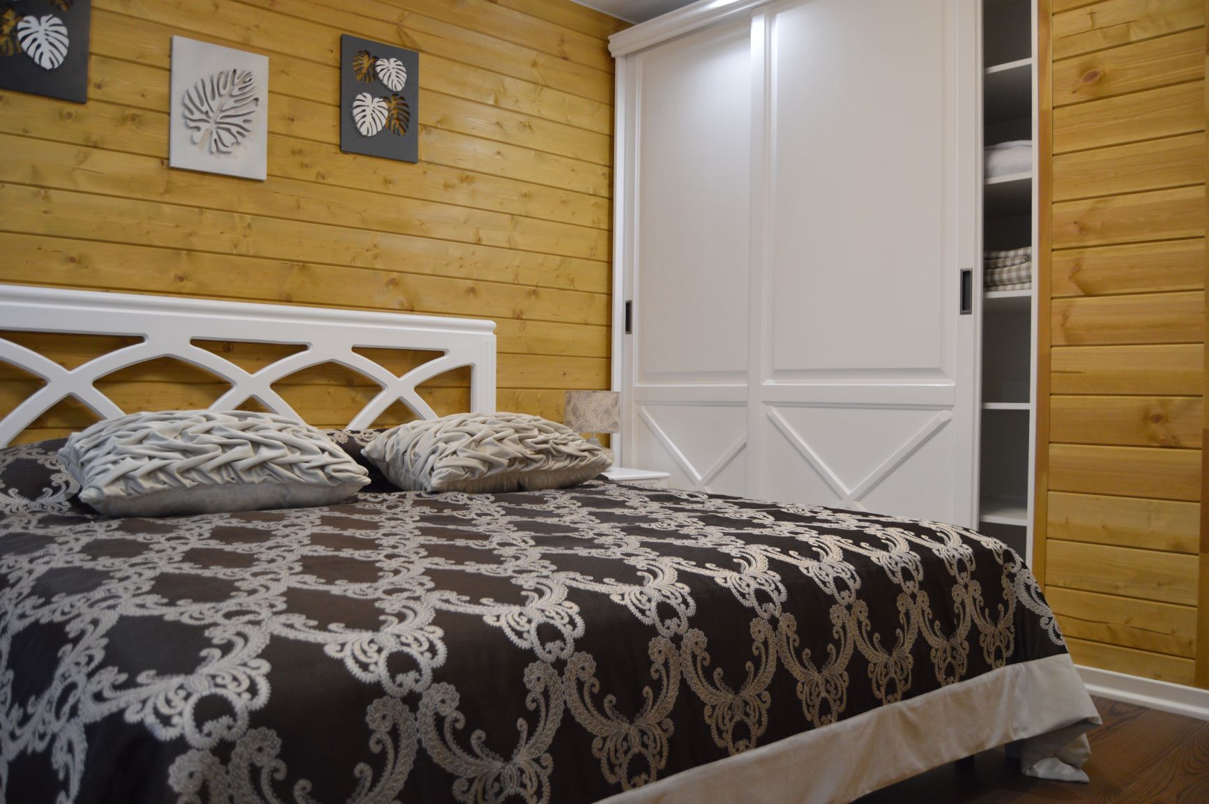 8-местный 4-комнатный