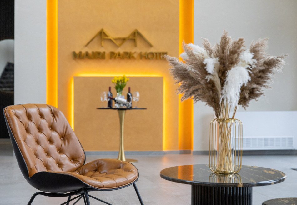 Mairi Park Hotel