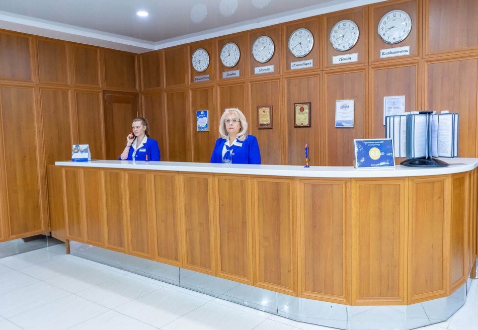 им. Горького